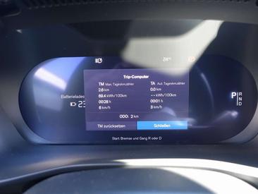 Volvo EX40 Single Motor Extended Range — photo 20