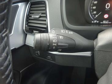 Volvo XC90 D5 AWD — photo 24