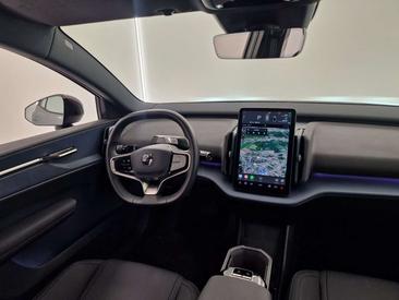 Volvo EX30 — photo 5