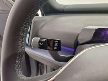 Volvo EX30 — photo 13