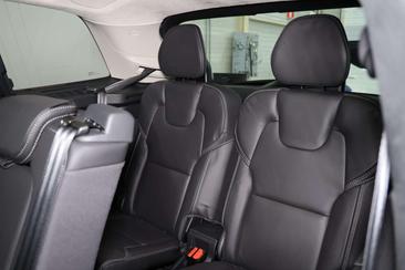 Volvo XC90 T8 AWD Long Range — photo 19