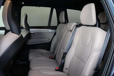 Volvo XC90 T8 Recharge AWD — photo 16