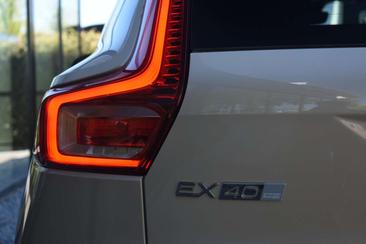 Volvo EX40 Single Motor Extended Range — photo 8