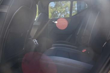 Volvo EX40 Single Motor Extended Range — photo 18