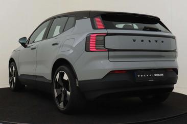 Volvo EX30 Single Motor Extended Range — photo 4