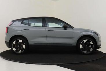 Volvo EX30 Single Motor Extended Range — photo 12