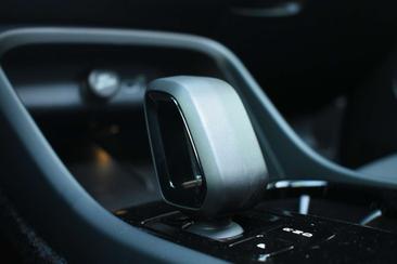 Volvo EX40 Single Motor Extended Range — photo 27