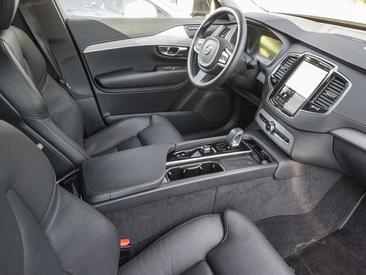 Volvo XC90 T8 Recharge AWD — photo 8