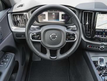 Volvo XC60 T8 AWD — photo 12