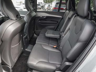 Volvo XC90 T8 Recharge AWD — photo 18