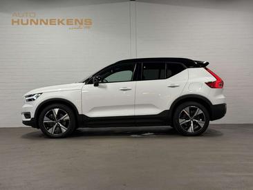 Volvo XC40 AWD — photo 6