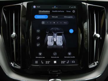 Volvo XC60 T6 Recharge AWD — photo 22