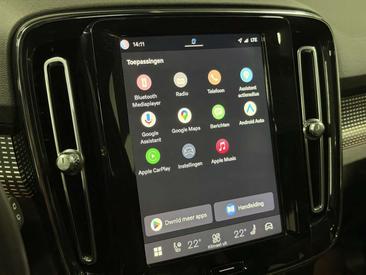 Volvo XC40 AWD — photo 26