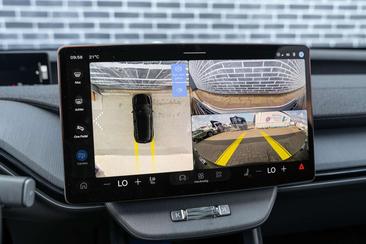 Volvo EX60 P10 AWD — photo 25