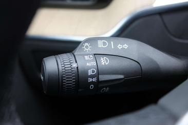 Volvo XC60 T6 Recharge AWD — photo 28