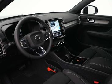 Volvo EX40 Single Motor Extended Range — photo 7
