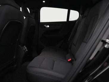 Volvo EC40 Coupé SUV Single Motor — photo 9