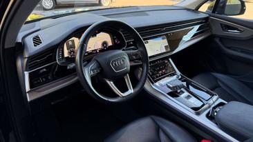 Audi Q7 50 TDI Quattro — photo 17