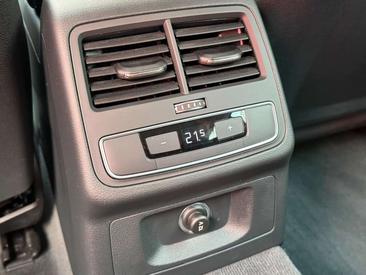 Audi A4 Avant 40 TFSI — photo 17
