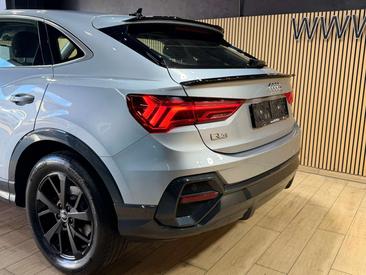 Audi Q3 Sportback 35 TFSI — photo 9