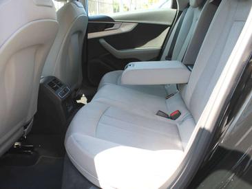 Audi A4 Avant 40 TDI — photo 6