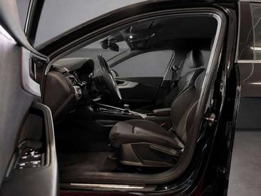 Audi A4 35 TFSI — photo 9