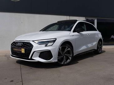 Audi A3 S Line 45 TFSI E Competition — photo 3