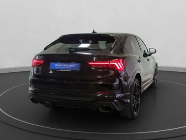 Audi RSQ3 Sportback — photo 4