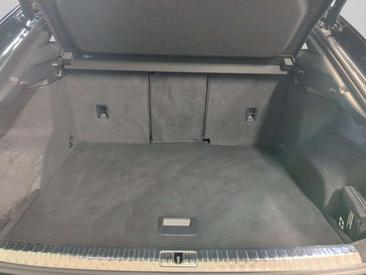 Audi RSQ3 Sportback — photo 17