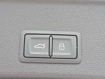 Audi A4 Avant 40 TDI Quattro — photo 22