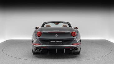 Ferrari California T — photo 4