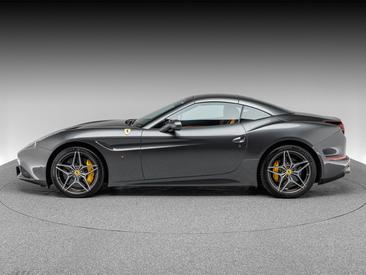 Ferrari California T — photo 14