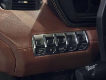 Lamborghini Aventador S — photo 17