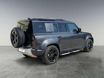 Land Rover Defender 110 D200