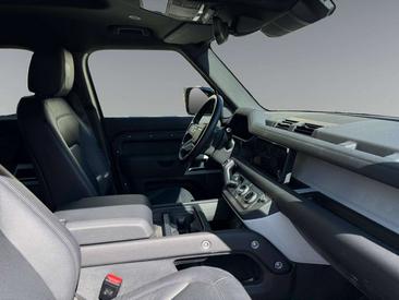 Land Rover Defender 110 D200 — photo 6