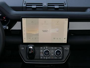 Land Rover Defender 110 D250 — photo 14