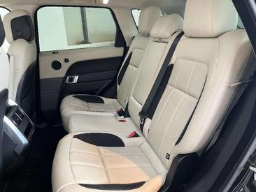 Land Rover Range Rover Sport D250 — photo 13