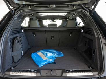 Land Rover Range Rover Sport P550e — photo 7
