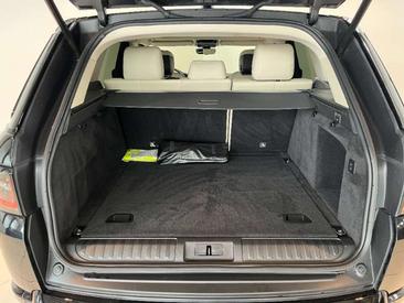Land Rover Range Rover Sport D250 — photo 14