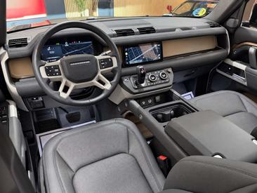 Land Rover Defender 110 D250 — photo 5