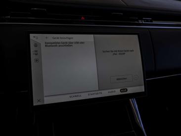 Land Rover Range Rover Sport P550e — photo 13