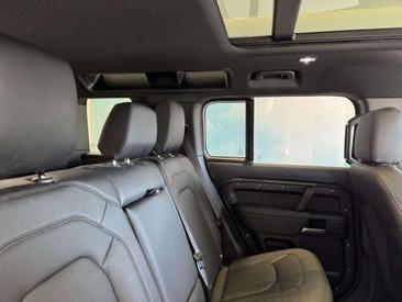 Land Rover Defender 110 D200 — photo 6
