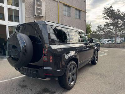 Land Rover Defender 110 D250