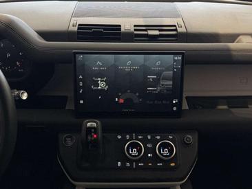 Land Rover Defender 110 D200 — photo 10