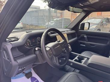 Land Rover Defender 110 D250 — photo 8
