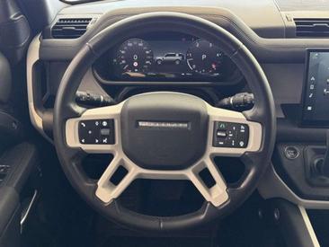 Land Rover Defender 110 D200 — photo 11