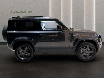 Land Rover Defender 90 D250 — photo 4