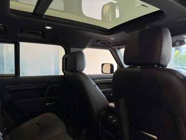 Land Rover Defender 110 D200 — photo 12
