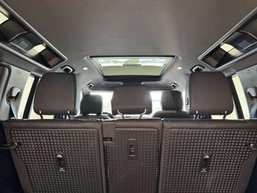 Land Rover Defender 110 D200 — photo 13