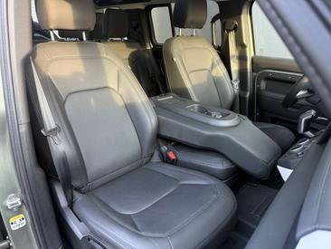 Land Rover Defender 110 D200 — photo 5